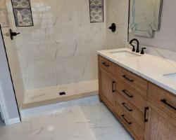 Modern bathroom remodeling Indianapolis